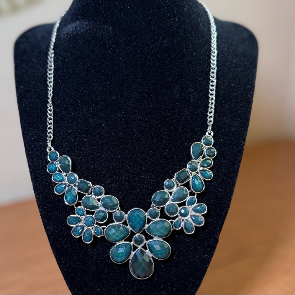 Fashion Jewelry Teal Blue Statement Necklace